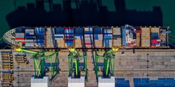 Robots Paying the Bills For Freight Forwarders