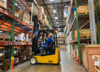 Yale wins green award for advancing and expanding lift truck power technologies