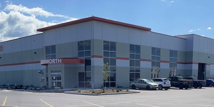 GreatWest Kenworth unveils new Alberta dealership