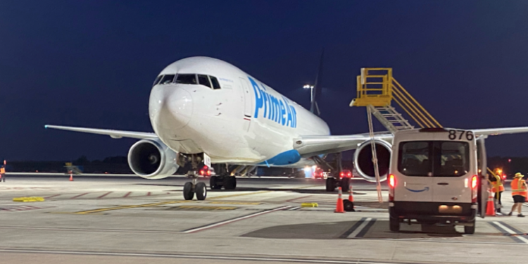 Investment group pays $5.2 billion to buy Amazon air freight contractor Atlas Air