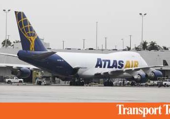 Apollo-Led Group to Buy Cargo-Hauler Atlas Air for $3.2 Billion