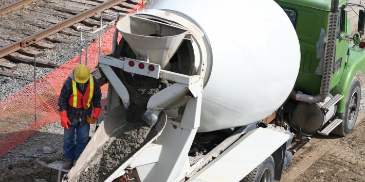 Non-traditional employers competing for drivers