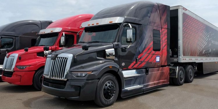 Western Star 57X in Photos – Equipment