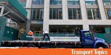 Employers Added 528,000 Jobs in July