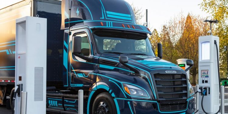 Action Plan Designed to Accelerate Electric Truck and Bus Adoption – Fuel Smarts